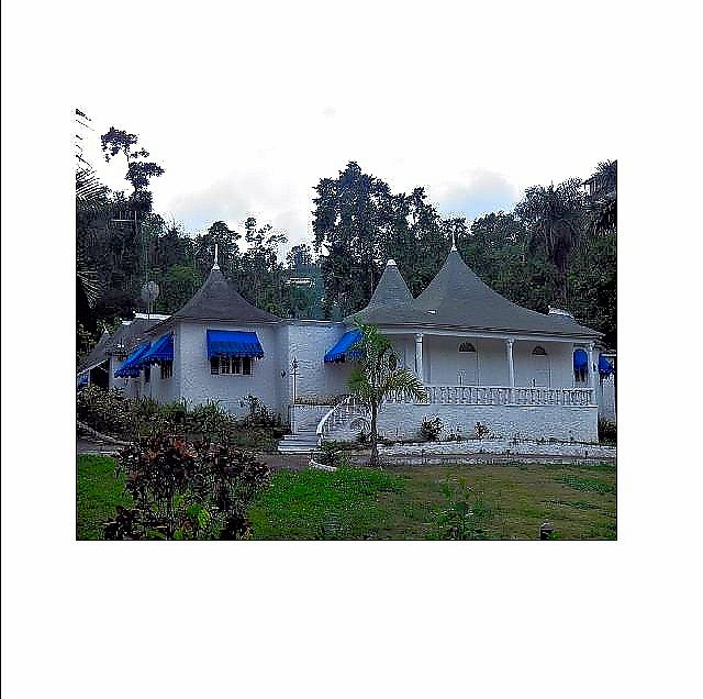 House For Sale in Stony Hill, Kingston / St. Andrew Jamaica