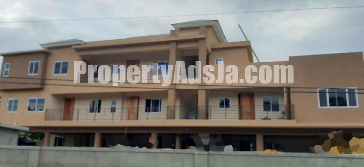 Apartment For Sale in Kingston 19, Kingston / St. Andrew Jamaica