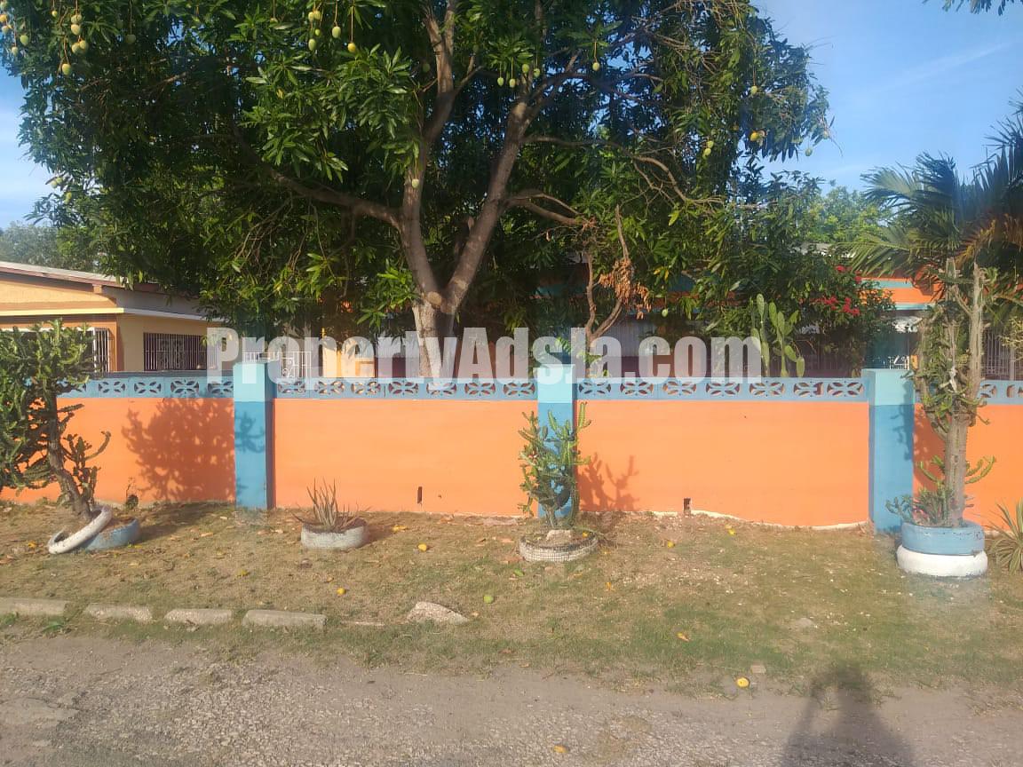 House For Sale in Homestead ParkNear Willowdeen, St. Catherine Jamaica