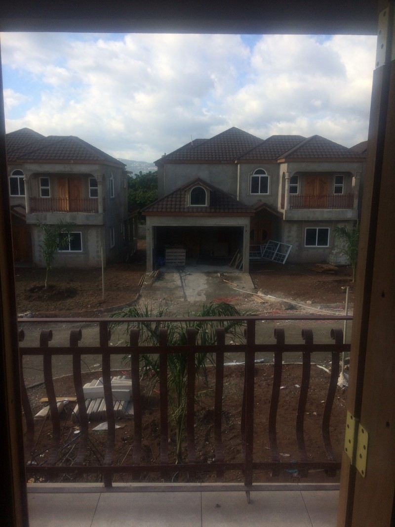 House For Sale in GOLDEN TRIANGLE, Kingston / St. Andrew Jamaica