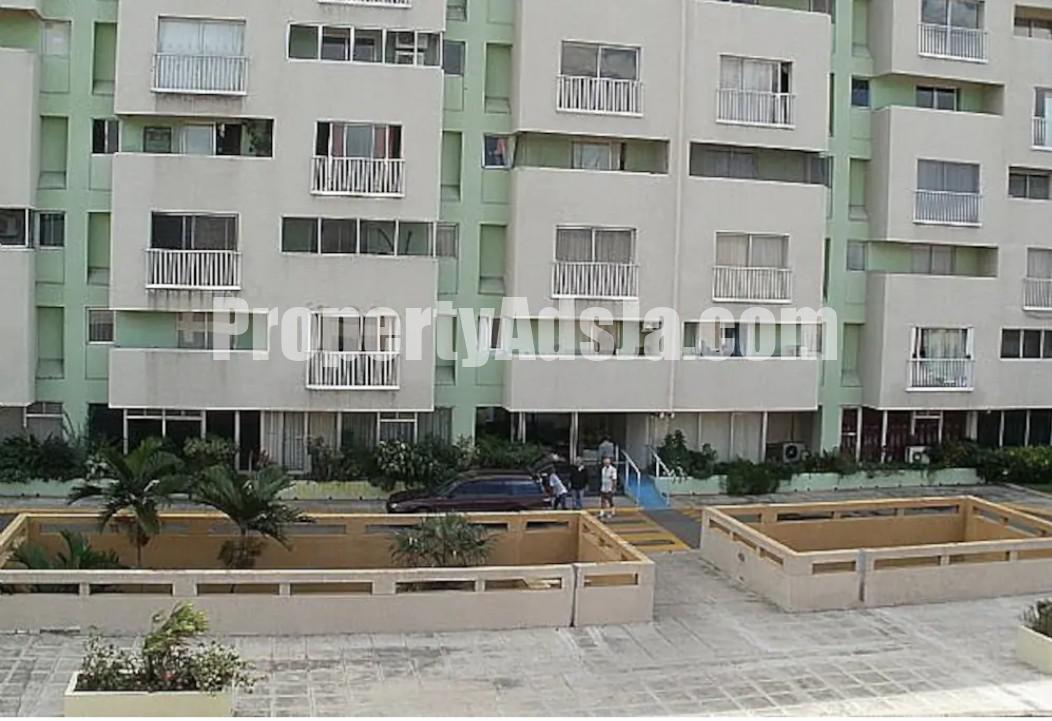 Apartment For Rent in Ocean Towers Waterfront, Kingston / St. Andrew