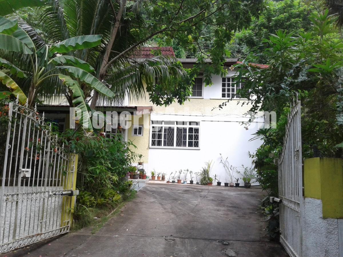 House For Sale in Orange Grove, Kingston / St. Andrew Jamaica