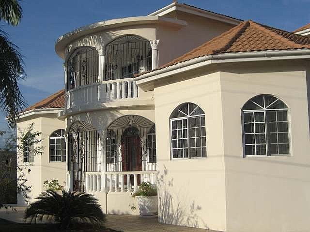 House For Sale in Retreat Heights, Trelawny, Jamaica | PropertyAds Jamaica