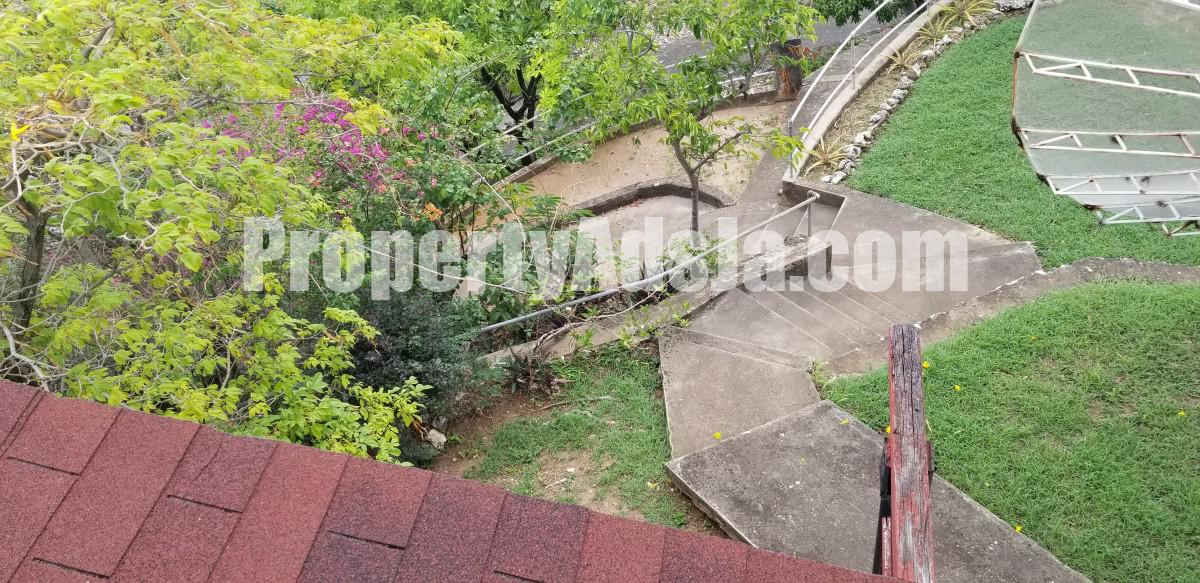 House For Sale in Havendale Heights, Kingston / St. Andrew Jamaica