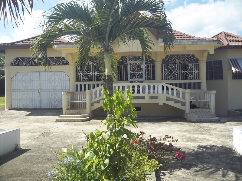 House For Sale in Run Away Bay, St. Ann Jamaica