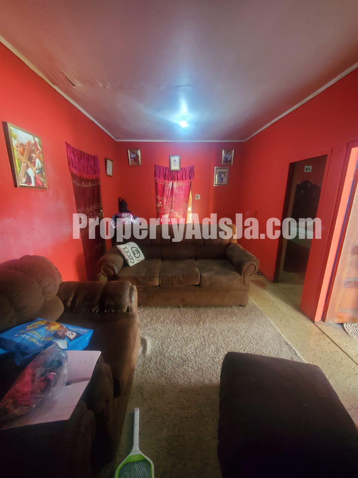 House For Sale in Hopedale, St. Catherine Jamaica