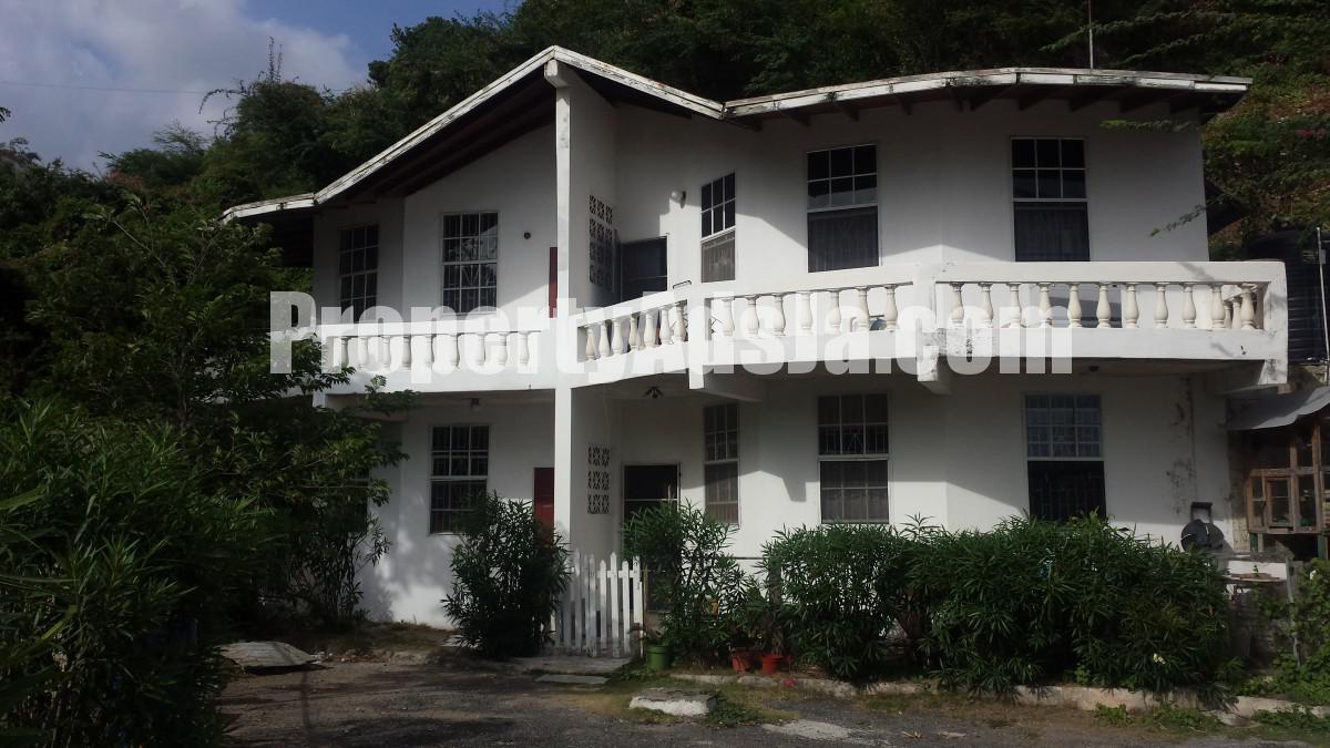 Townhouse For Sale in Bull Bay St Andrew, Kingston / St. Andrew Jamaica