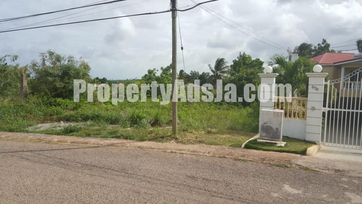Residential lot For Sale in Green Acres, St. Catherine Jamaica