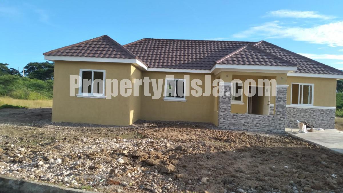 House For Sale in Spanish Town, St. Catherine Jamaica