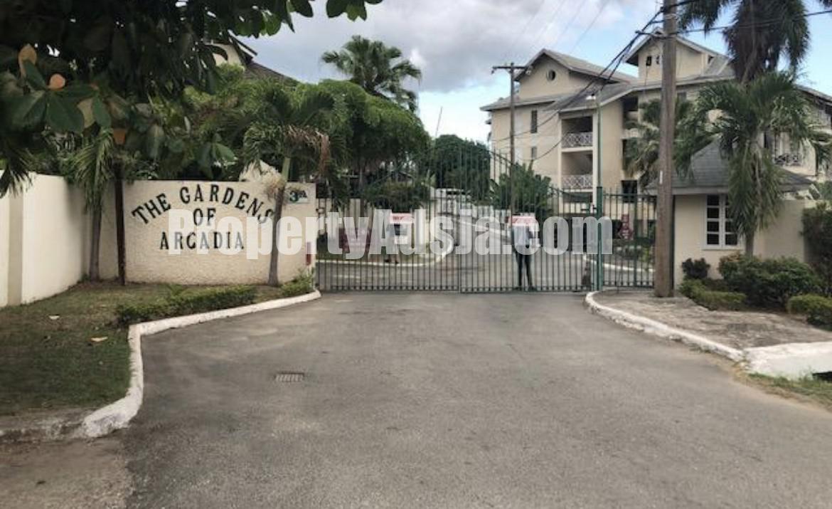 Apartment For Rent in Barbican, Kingston / St. Andrew Jamaica