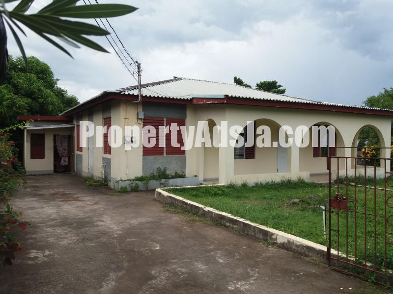 House For Sale in Galina St Mary, St. Mary Jamaica