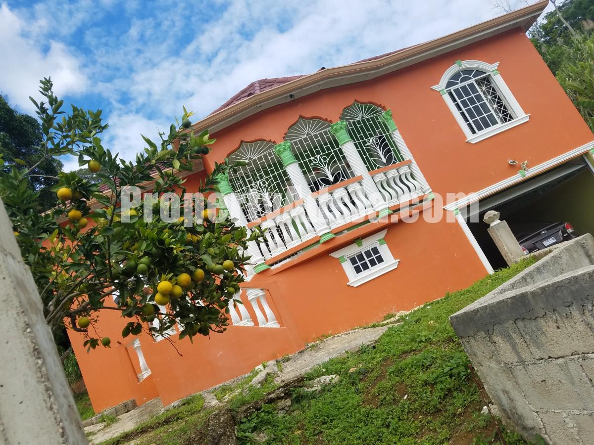 House For Rent in Spaldings, Clarendon Jamaica