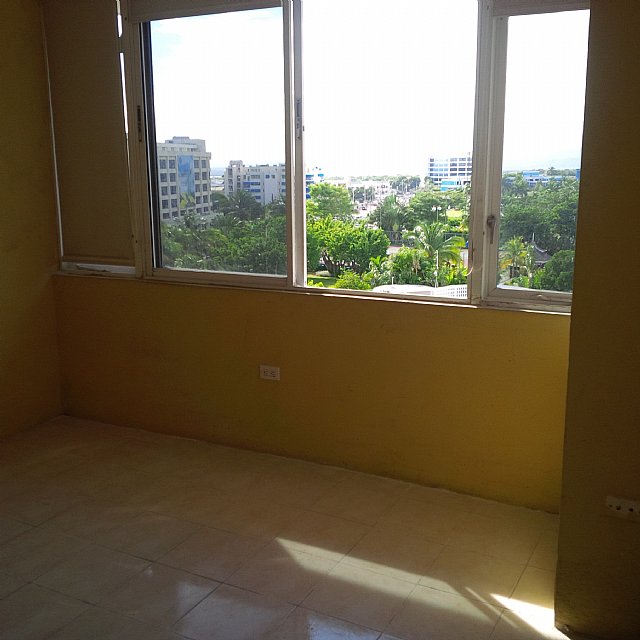 Apartment For Sale in New Kingston, Kingston / St. Andrew Jamaica