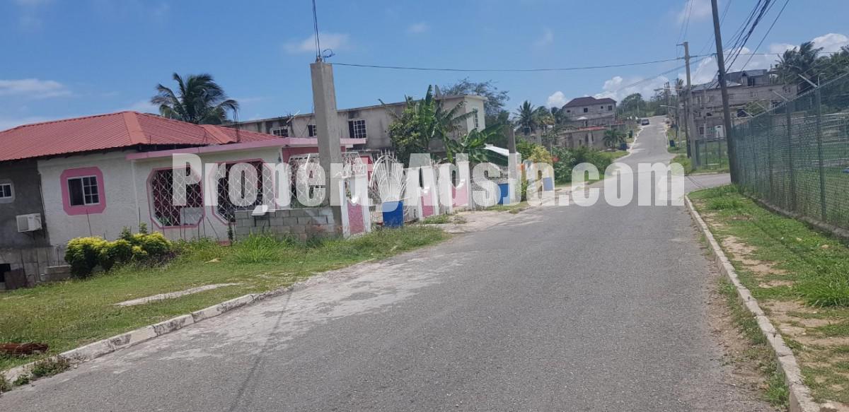 House For Sale in Longville Park, Clarendon Jamaica