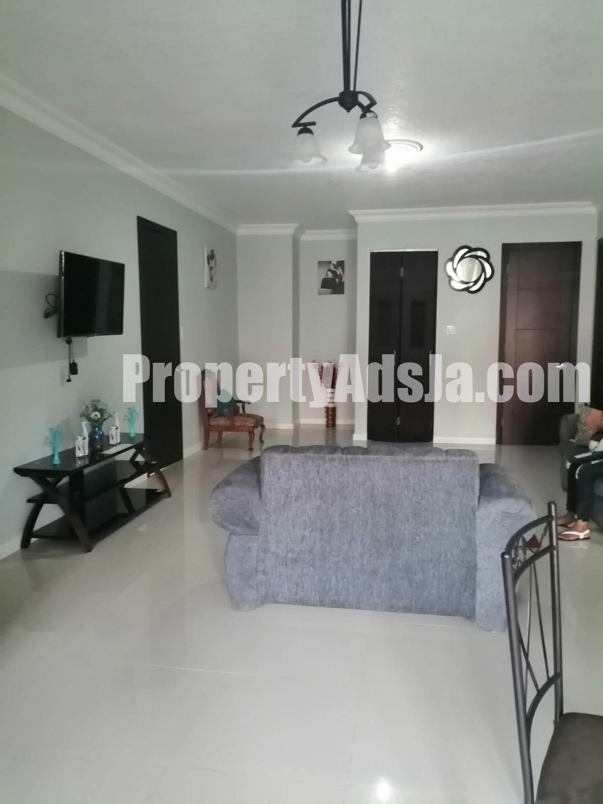 Apartment For Sale in New Kingston 6, Kingston / St. Andrew Jamaica