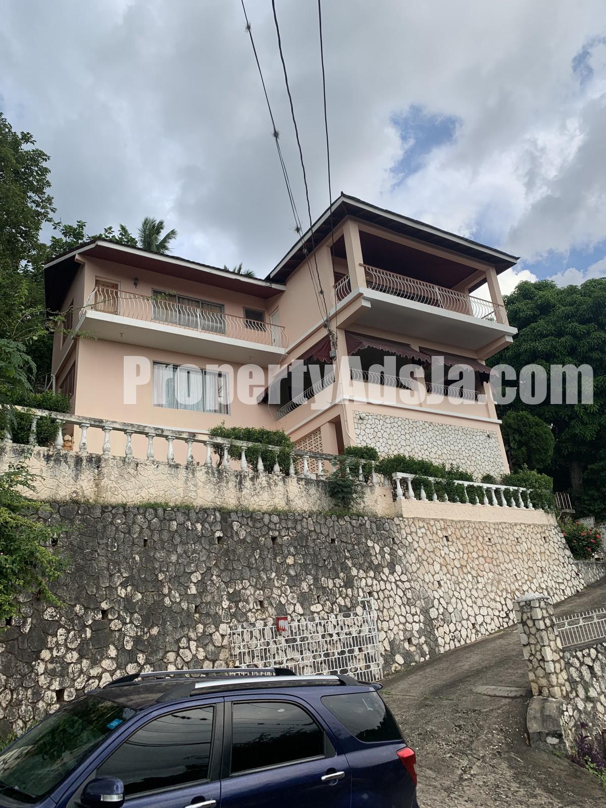House For Sale in Havendale Kingston 19, Kingston / St. Andrew Jamaica