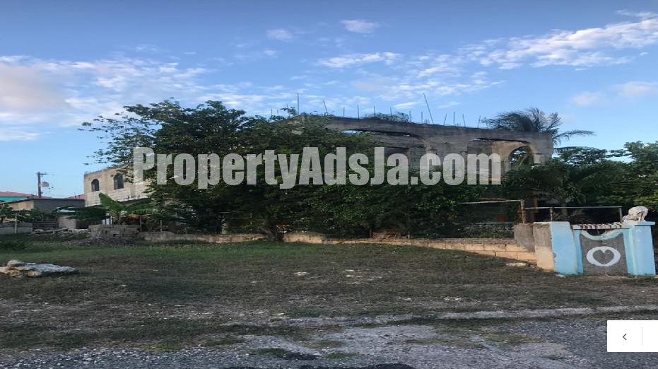 Residential lot For Sale in OLD HARBOUR GLADES, St. Catherine Jamaica
