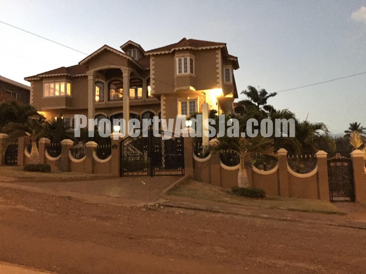 House For Sale in Spanish Town, St. Catherine Jamaica