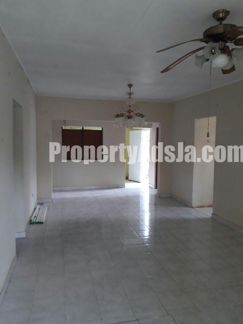 House For Rent in Lititz, St. Elizabeth Jamaica