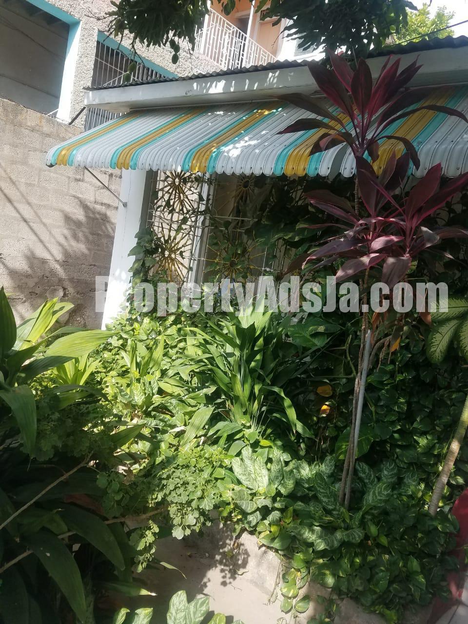 House For Sale in Windward Road, Kingston / St. Andrew Jamaica