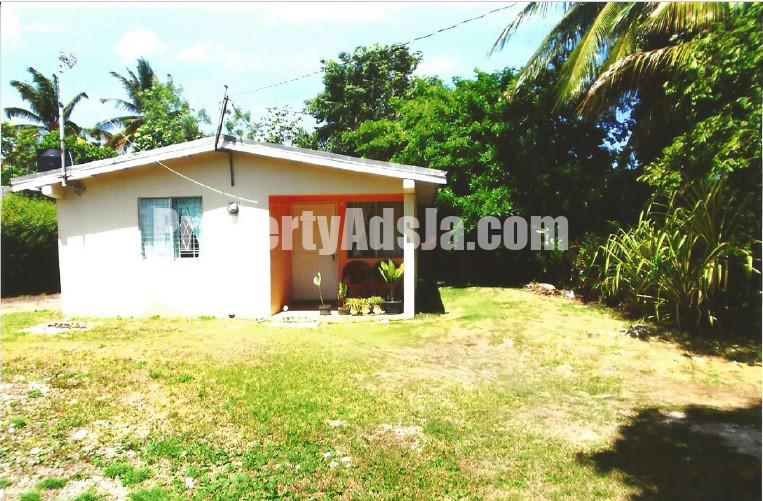 House For Rent in Hope Bay Hermitage Farm, Portland Jamaica