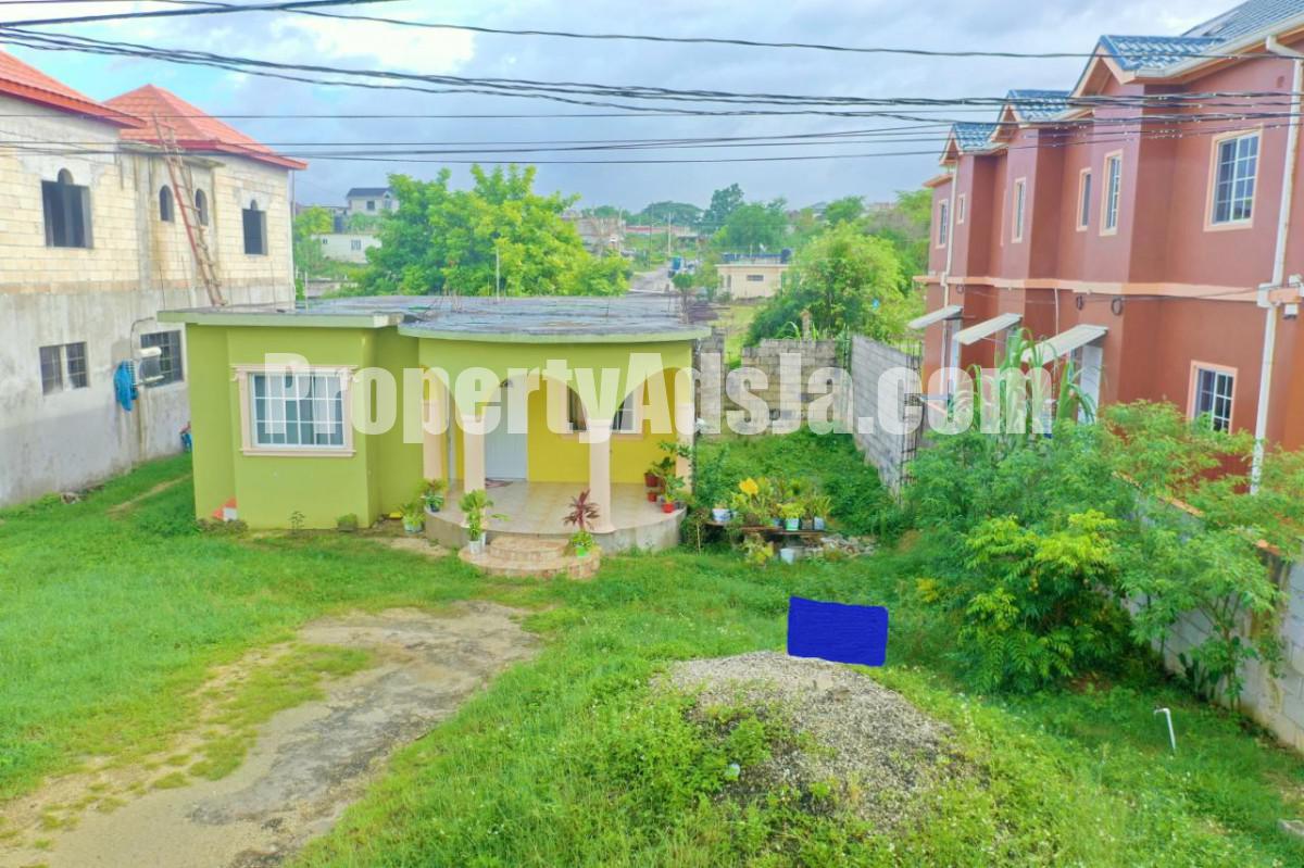 House For Sale in Luana, St. Elizabeth Jamaica