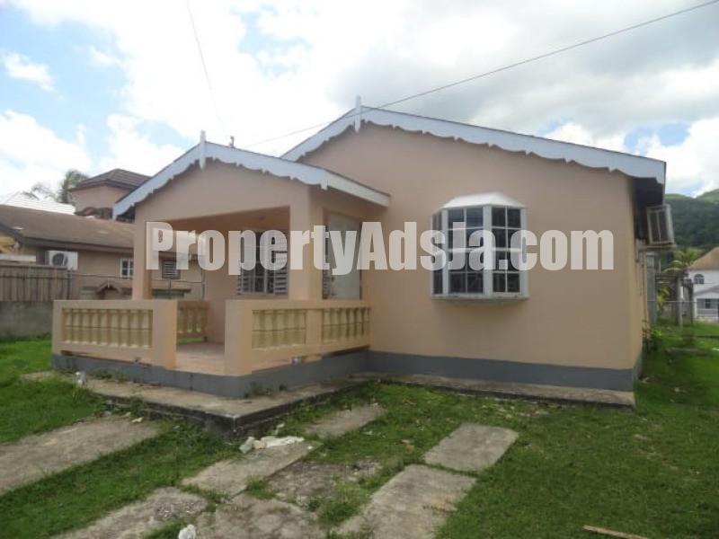 House For Rent in MONTEGO BAY, St. James Jamaica