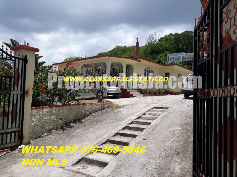 Apartment For Rent in PORTO BELLO, St. James Jamaica