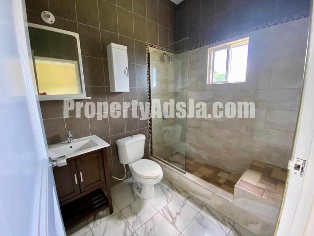 Apartment For Sale in Patrick Heights Red Hills St Andrew, Kingston