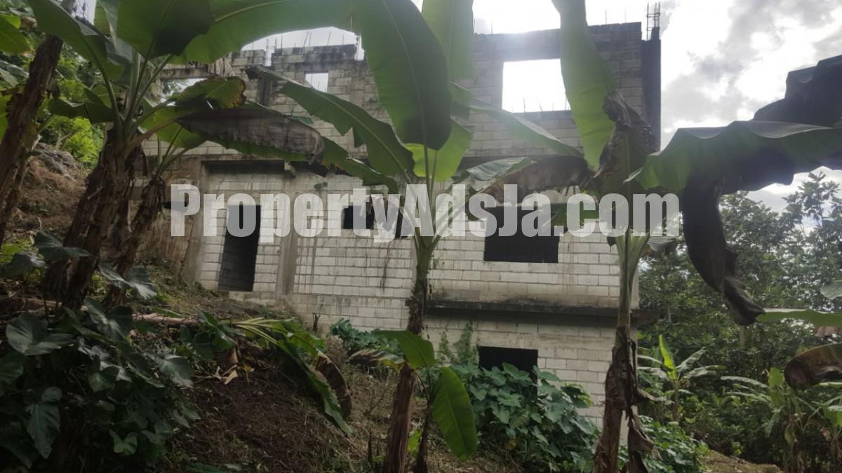 House For Sale in Barking Lodge, St. Thomas Jamaica