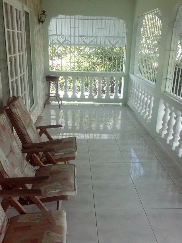 House For Sale in Coral Gardens, St. James Jamaica