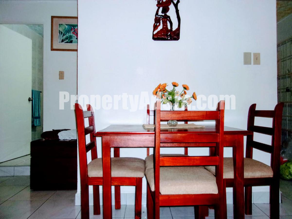 Apartment For Rent in Oaklands, Kingston / St. Andrew Jamaica