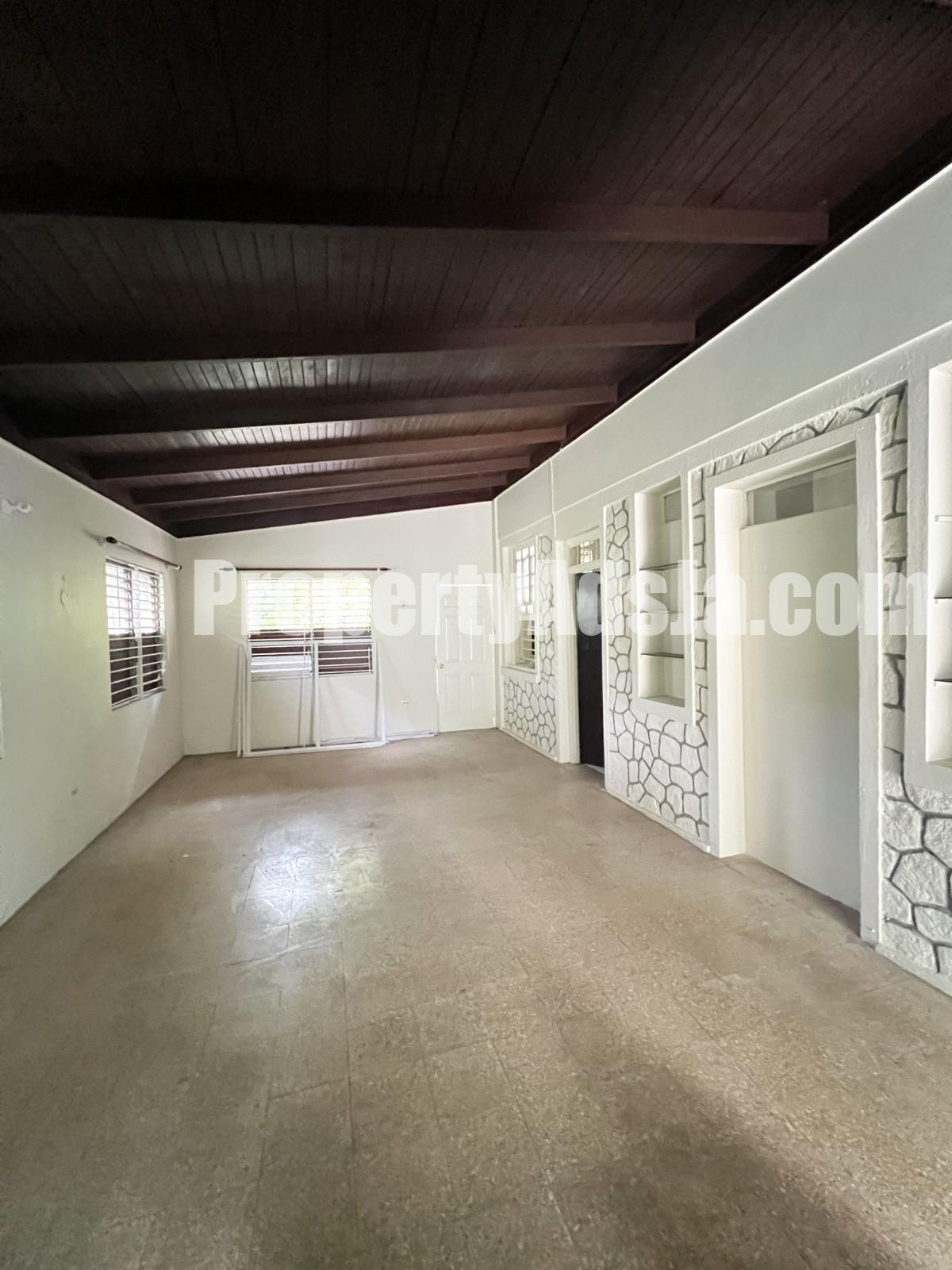 House For Rent in Old Stony Hill, Kingston / St. Andrew Jamaica