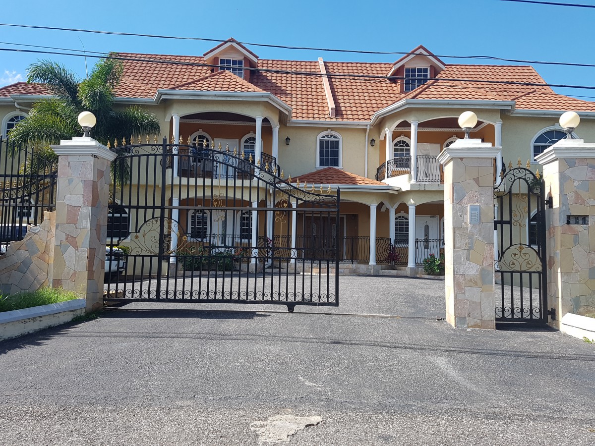 Apartment For Rent in Hatfield Manchester, Manchester Jamaica