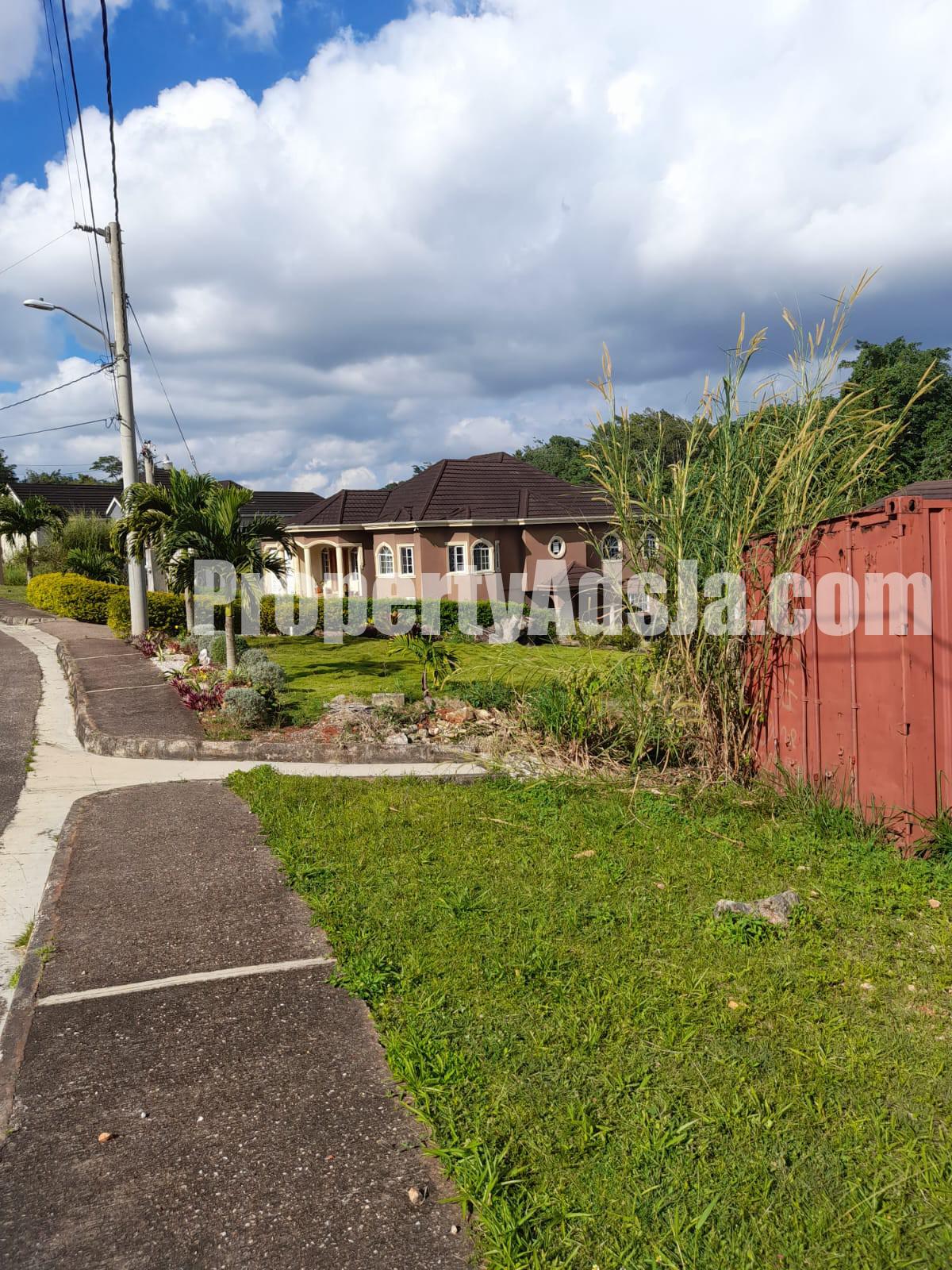 Residential lot For Sale in Moorlands Estate Mandeville, Manchester Jamaica