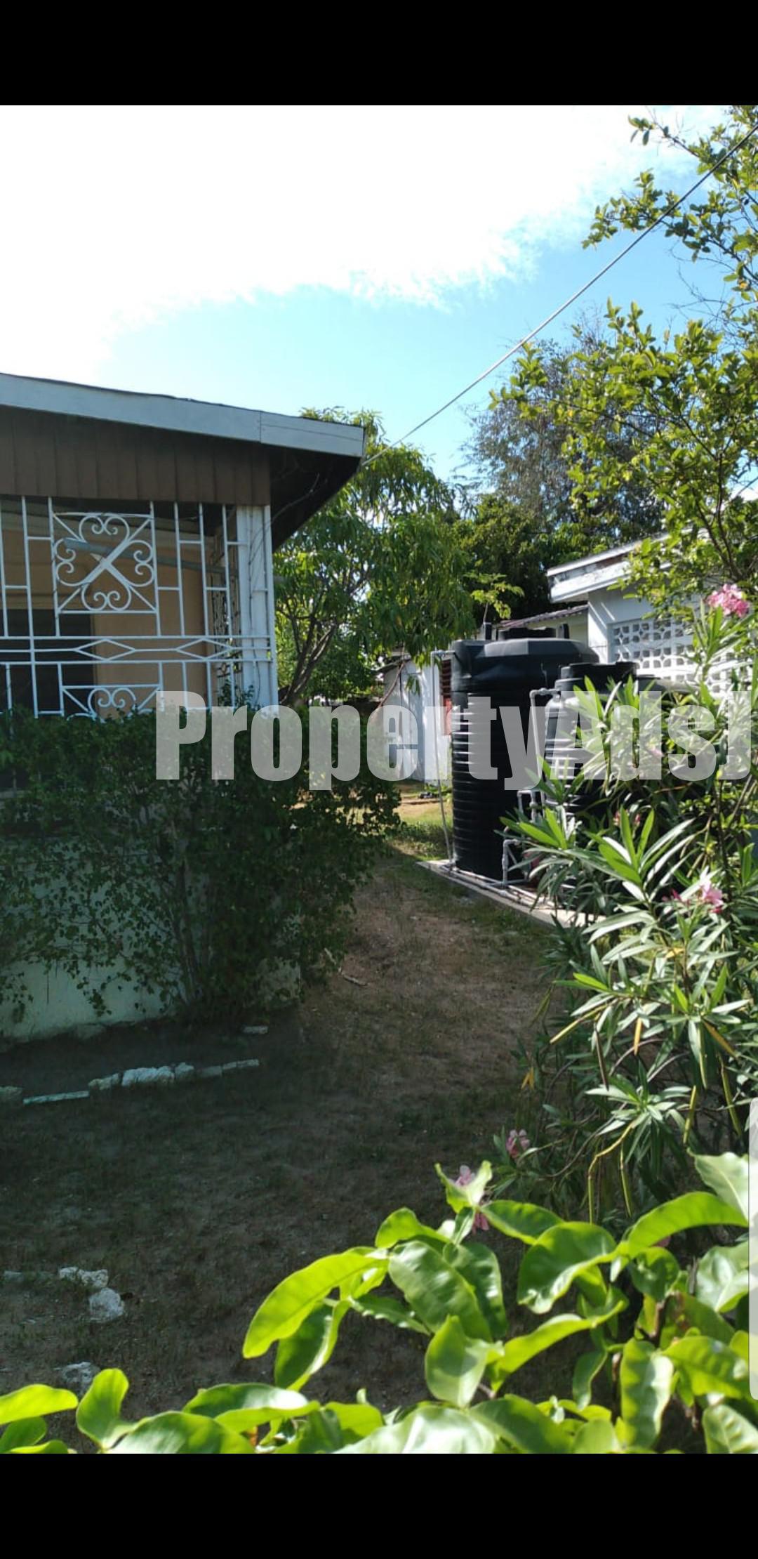 House For Sale in Edgewater Portmore, St. Catherine Jamaica