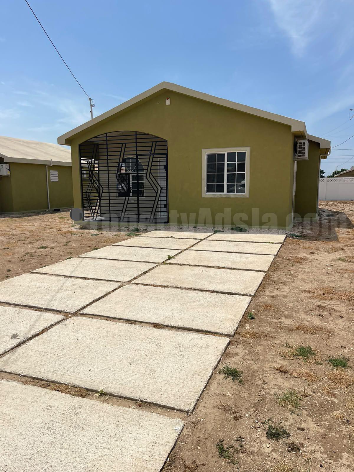 House For Rent in Phoenix Park Village II, St. Catherine Jamaica