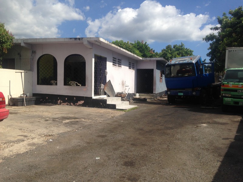 House For Sale in Kingston 11, Kingston / St. Andrew Jamaica