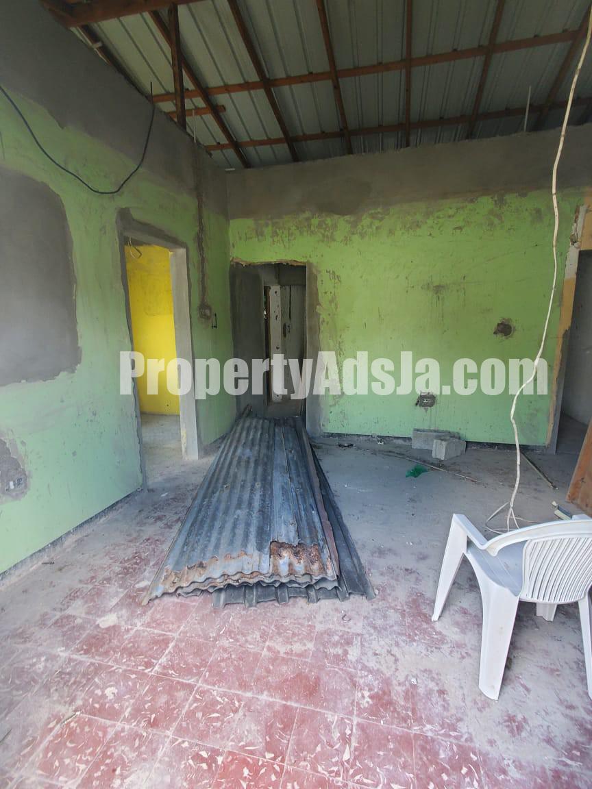 House For Sale in Sydenham, St. Catherine Jamaica