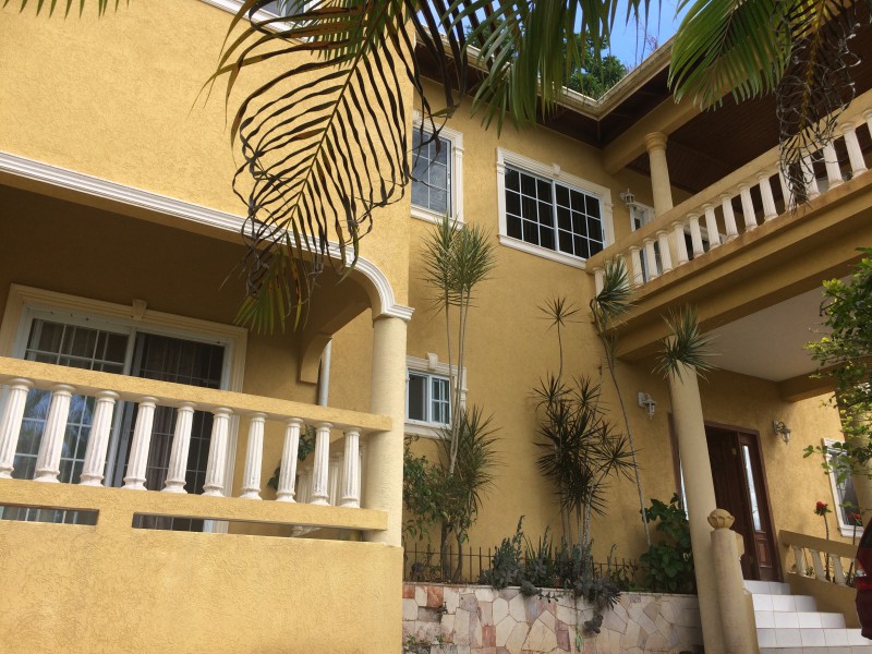 House For Rent in Christiana, Manchester Jamaica