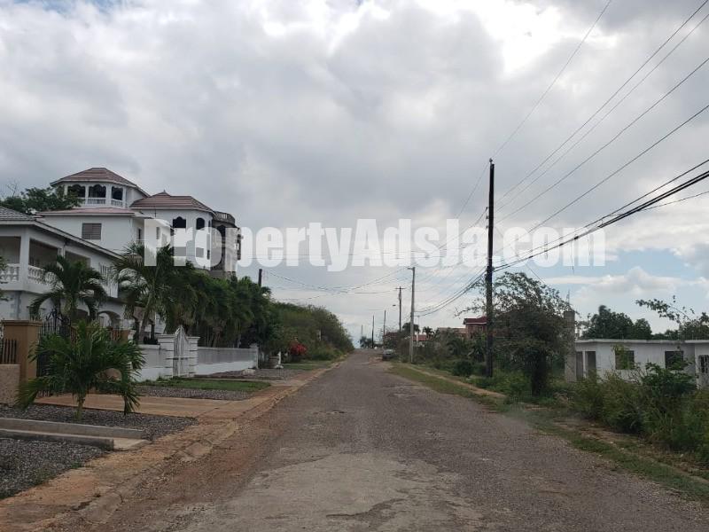 Residential lot For Sale in St Gerard Road Green Acres, St. Catherine