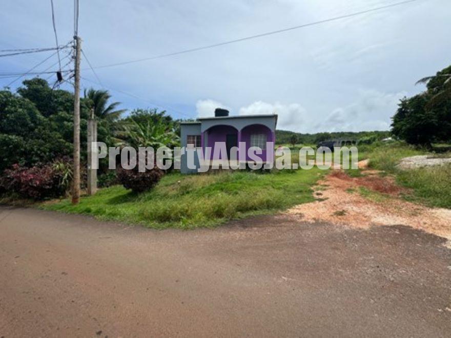 House For Sale in Junction, St. Elizabeth Jamaica