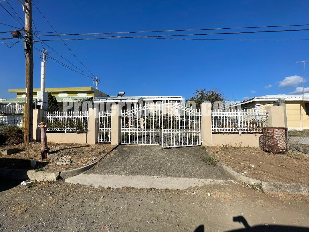 House For Sale in Albion Estate, St. Thomas Jamaica