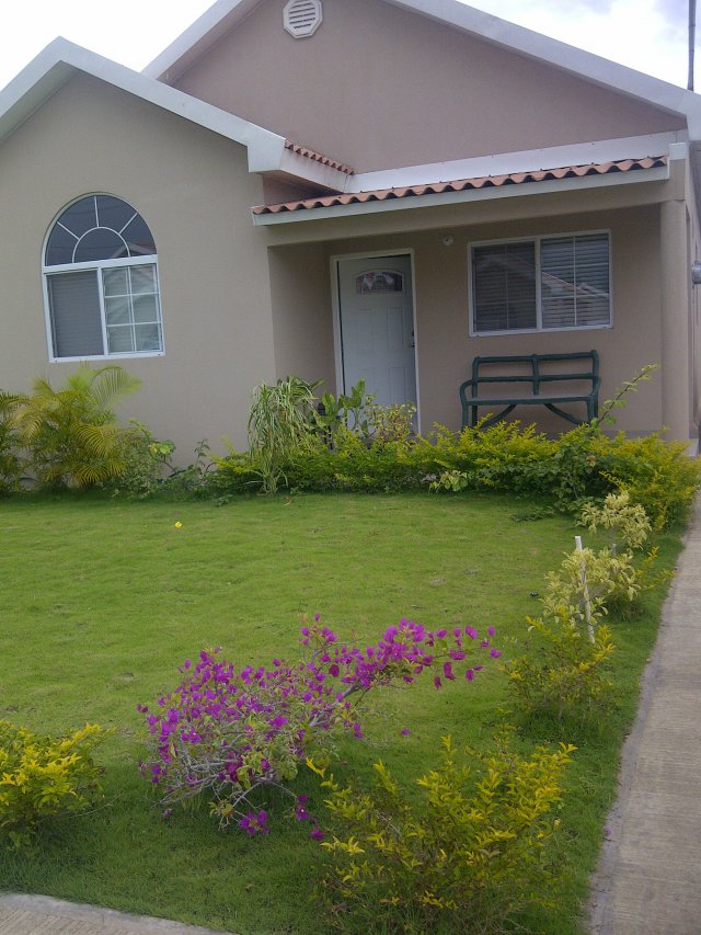 House For Rent in Caymanas Country Club Estates, St. Catherine Jamaica