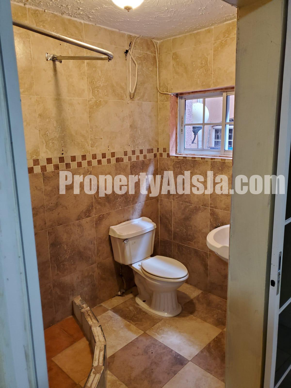 Apartment For Rent in Red Hills, Kingston / St. Andrew Jamaica