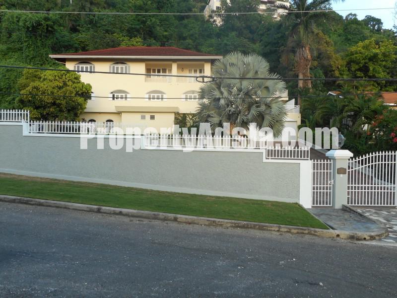 House For Sale in Cherry Gardens, Kingston / St. Andrew Jamaica