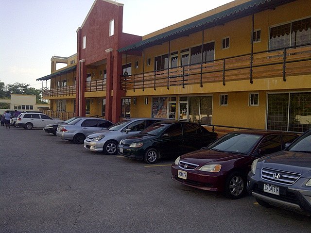 commercial building for lease rental in old hope road how to advertise rental property for free