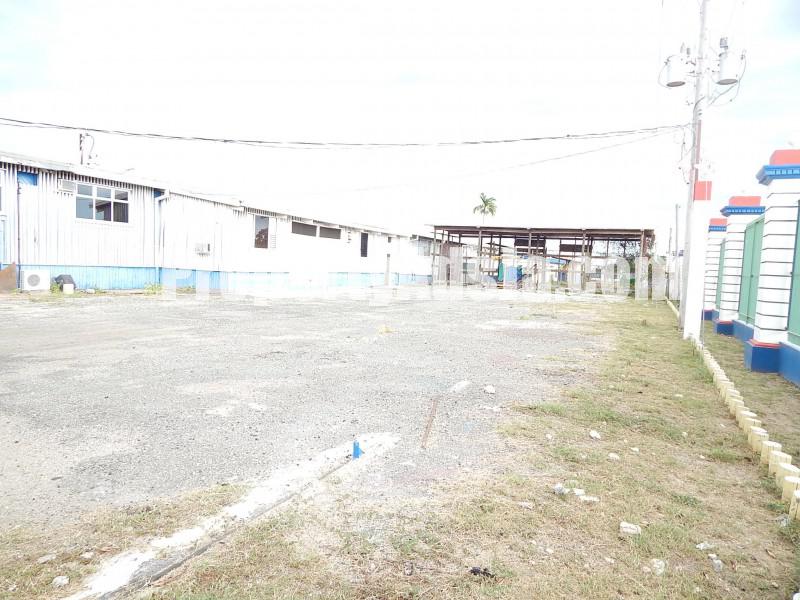 Commercial building For Sale in Spanish Town, St. Catherine Jamaica
