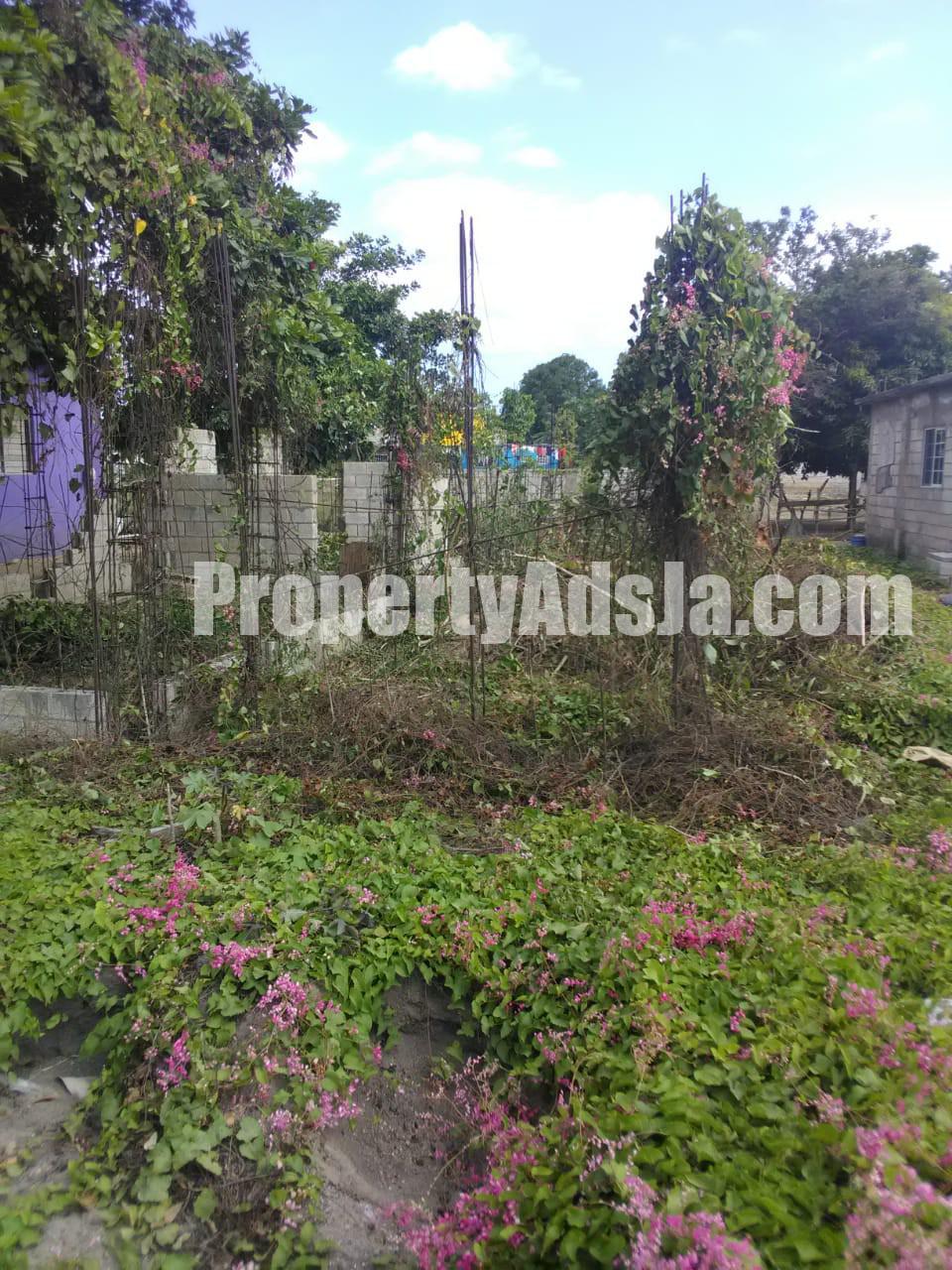 Residential lot For Sale in Gregory Park, St. Catherine Jamaica