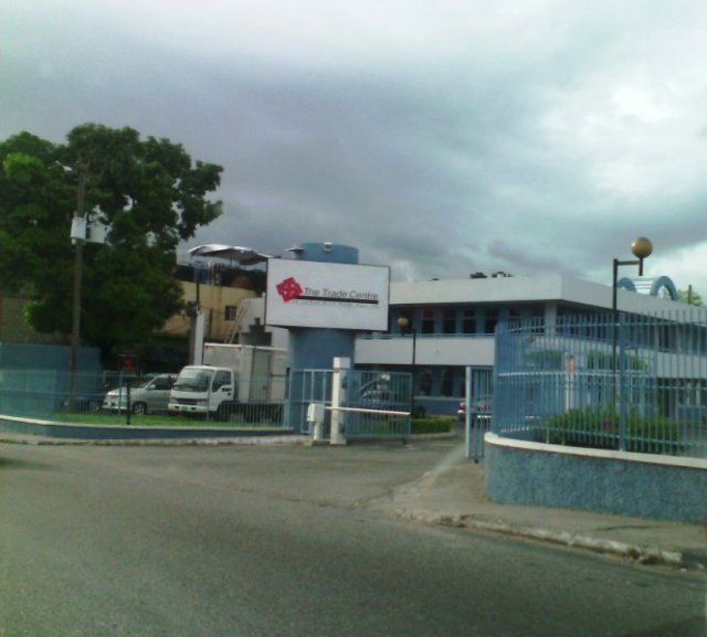 Commercial building For Lease/rental in Red Hills Road, Kingston / St